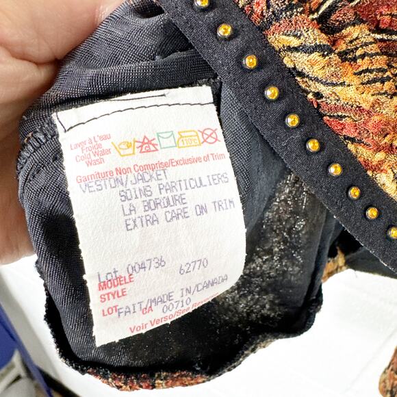 Joseph Ribkoff Vintage Tapestry Zip Jacket Brown Animal Print Studded - Picture 6 of 8